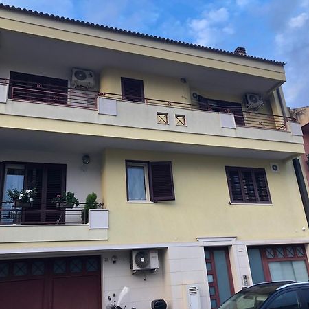 Mansarda Mentana Apartman Vittoria Kültér fotó