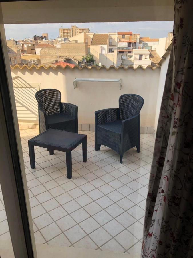 Mansarda Mentana Apartman Vittoria Kültér fotó